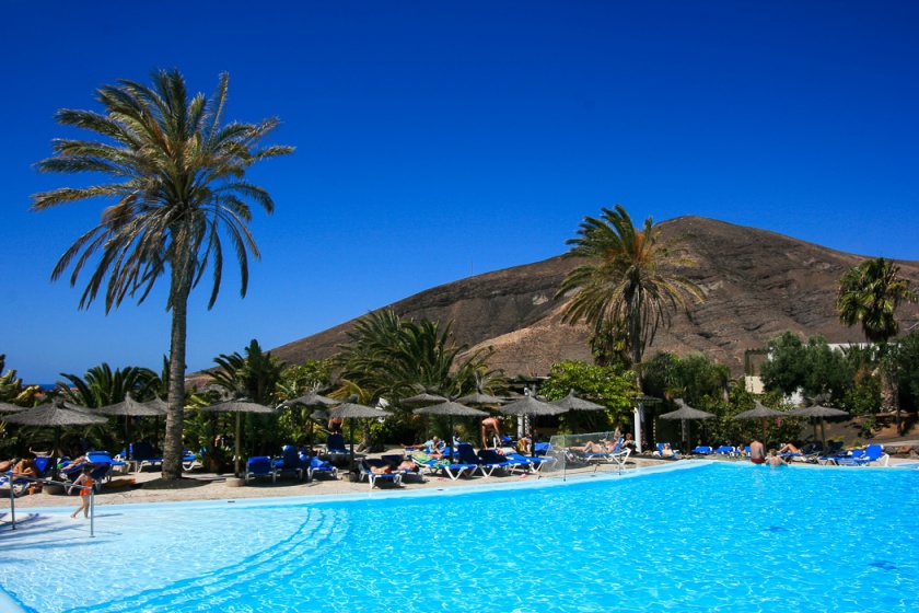 Hotel Allsun Esquinzo Beach in Esquinzo Playa, Fuerteventura